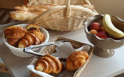 Le Petit Déjeuner Buffet de La Garance :
